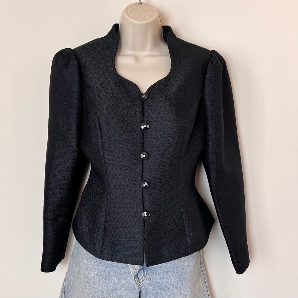 Chic Black Women's Blazer
